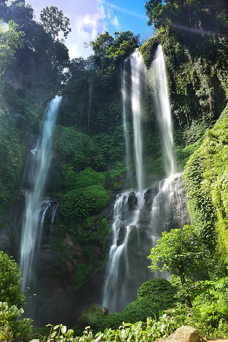 Ketinggian Air Terjun Sekumpul