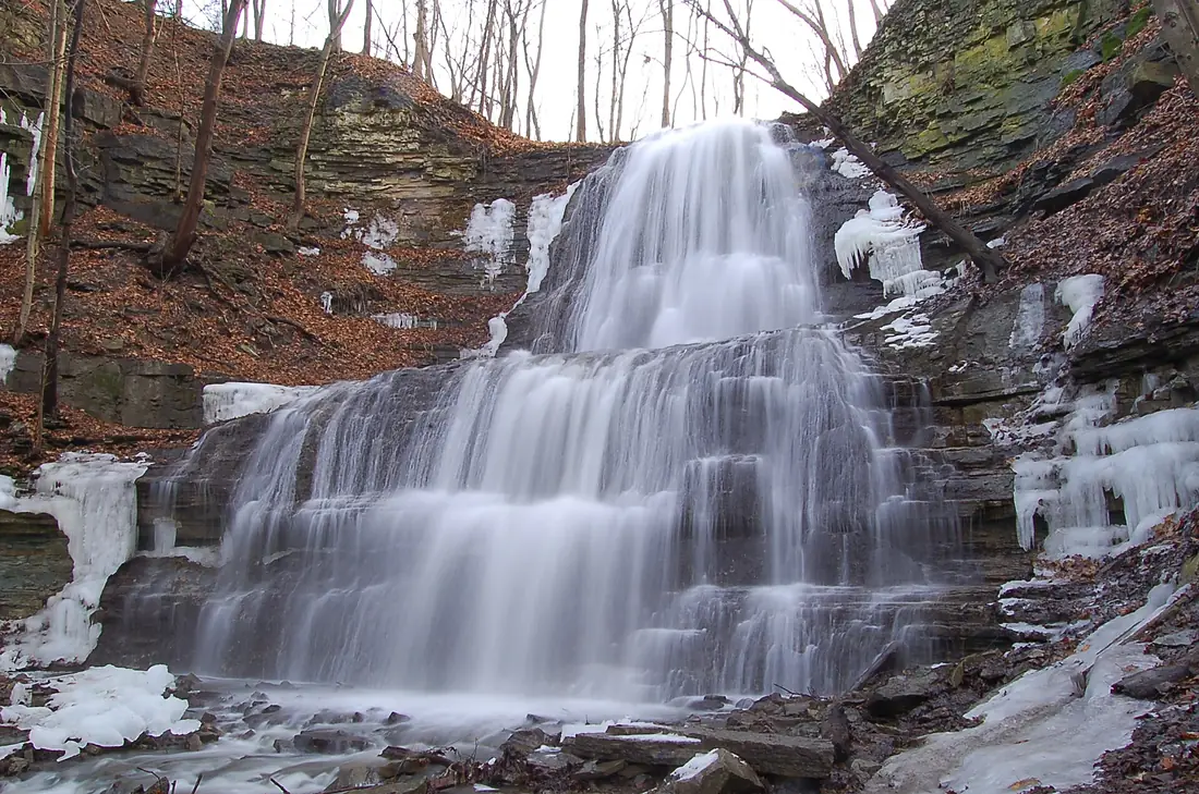 Sherman Falls - panoramio - Eric Marshall (1)