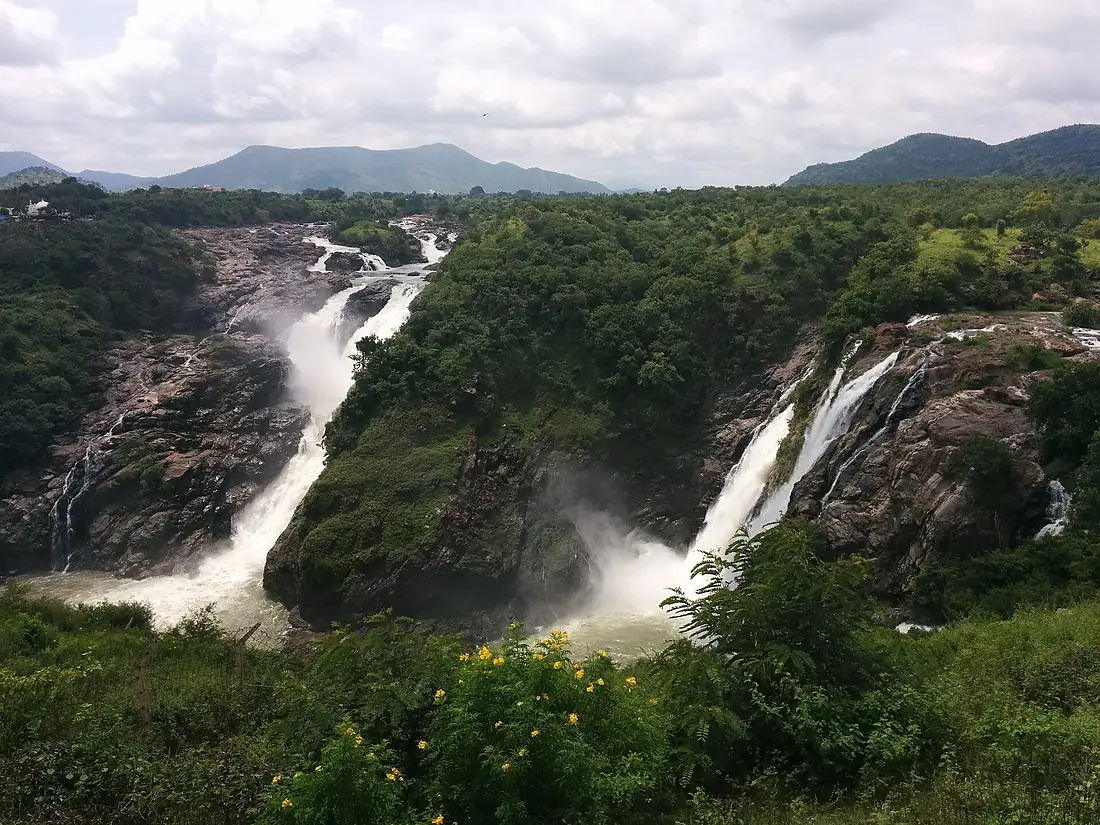 Beautiful Shivanasamudra Falls