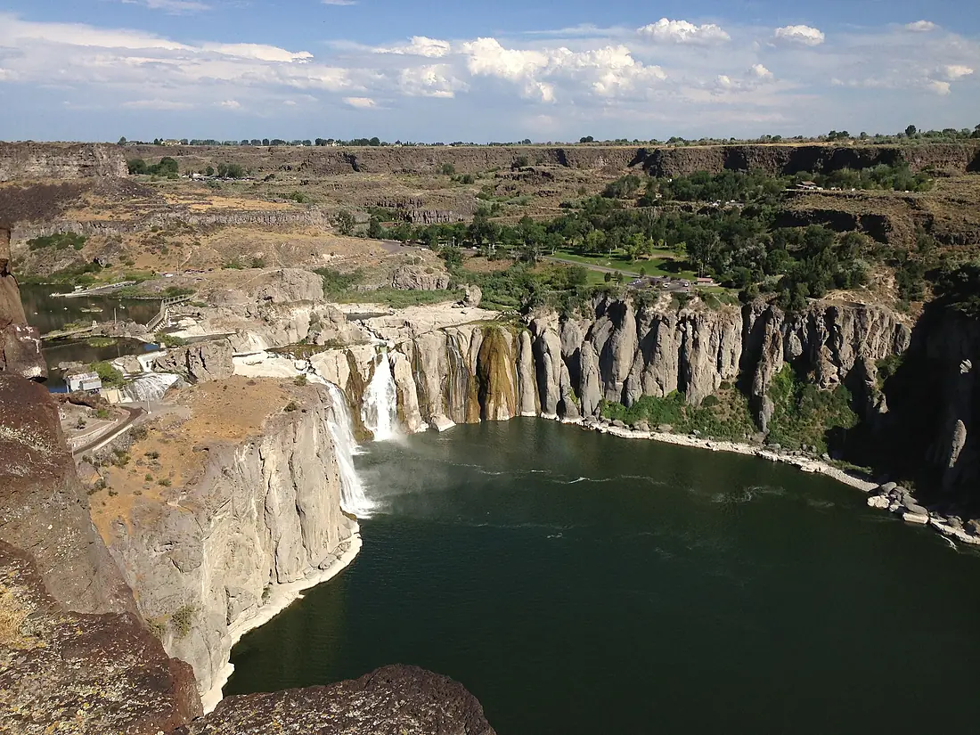 2013-07-07 17 41 52 Shoshone Falls in Idaho viewed from the northwest