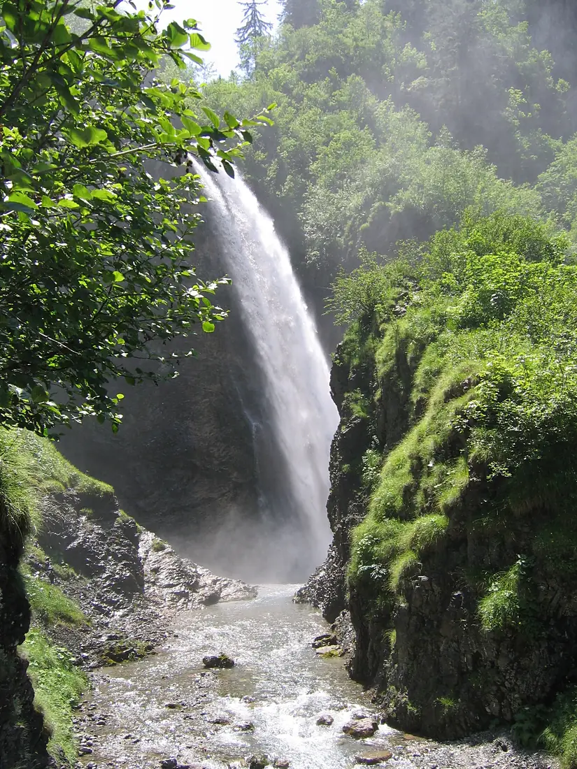 Stuibenwasserfall bei Oberstdorf im Qytal in der Nähe der Käseralpe - panoramio