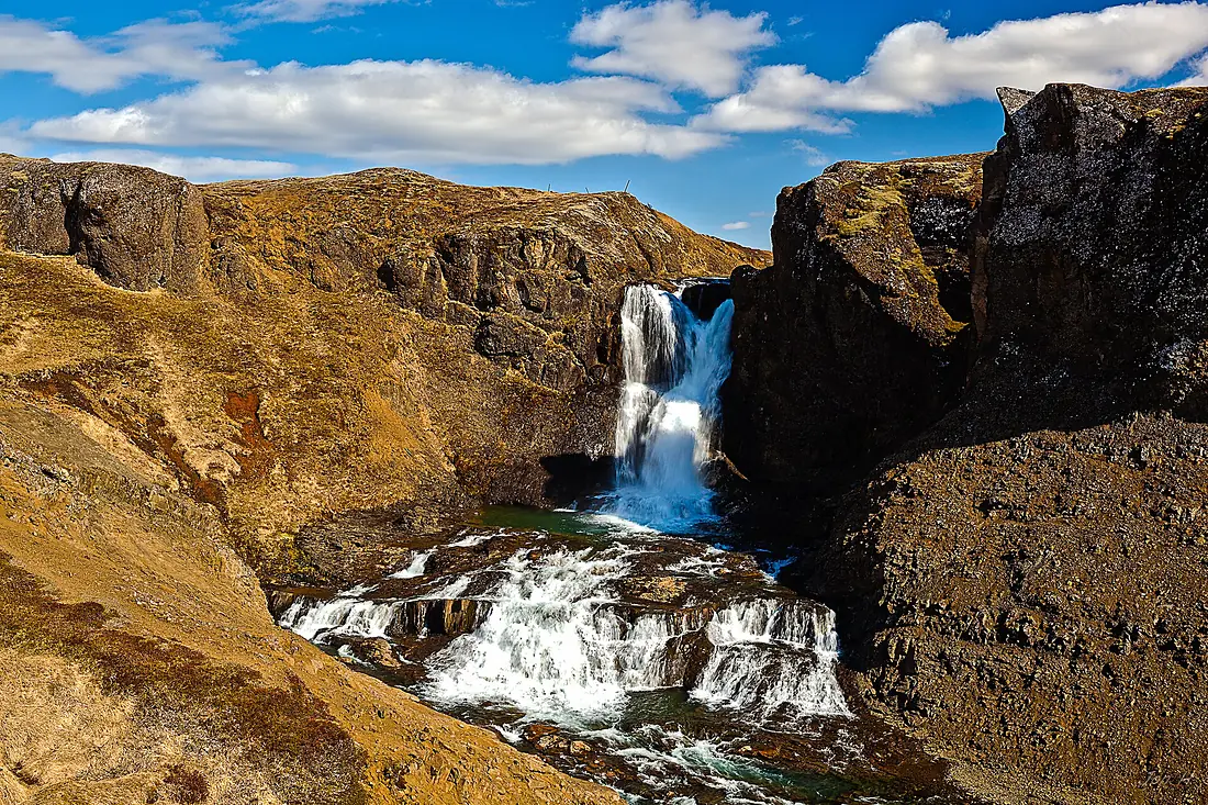 Tröllafoss Leirvogsá Tröllafoss - panoramio