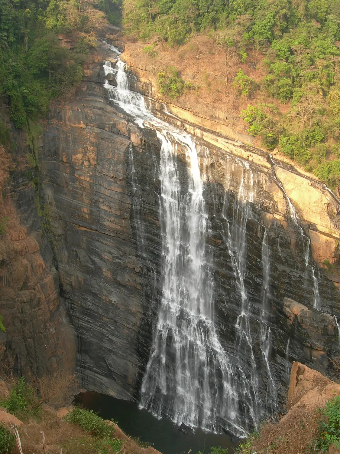 LUSHINGTON FALLS-UNCHALLI