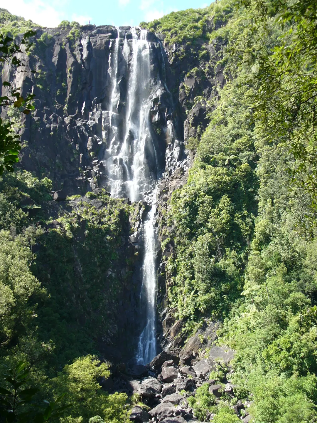Wairere Falls