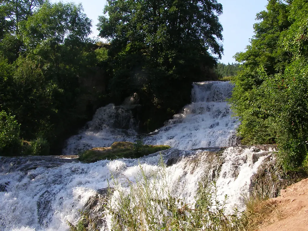 Dzhuryn - Waterfall Chervonohorod