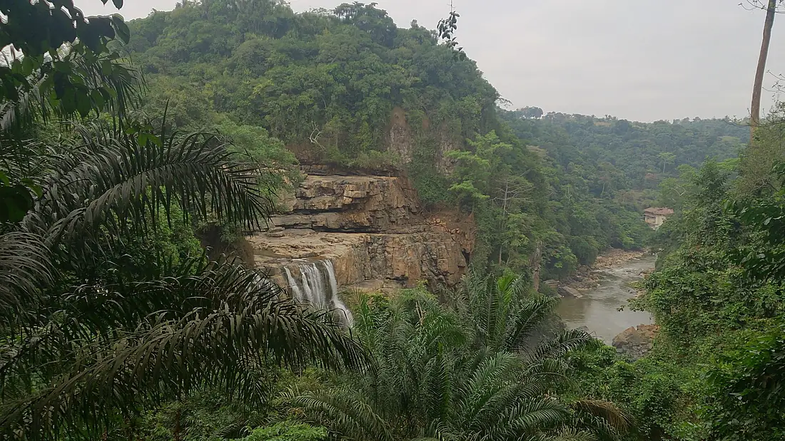 Zongo falls 1 (2)